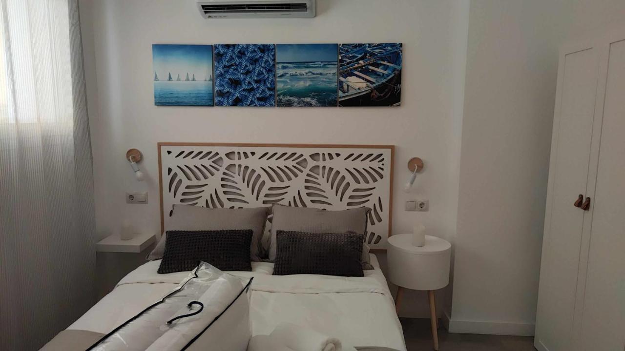 La Victoria Suites Malaga Exterior photo