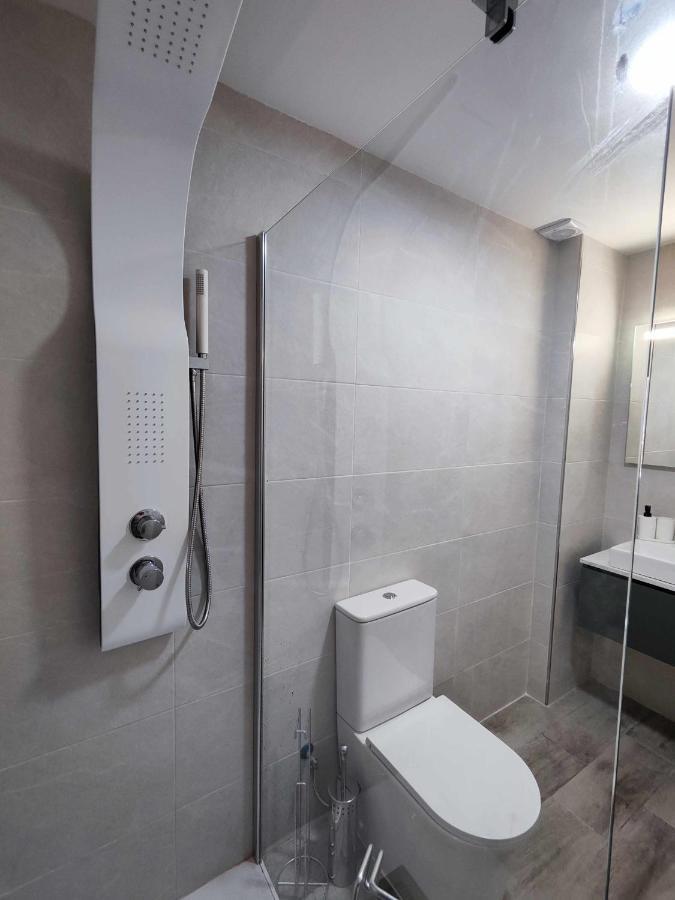 La Victoria Suites Malaga Exterior photo